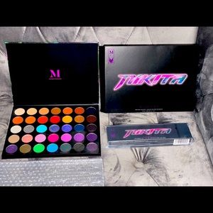 Nikita Dragun x Morphe eyeshadow palette plus eyeshadow brush set